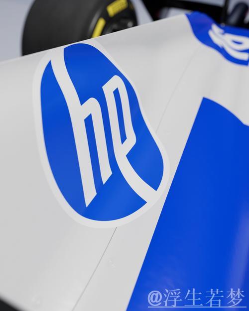 法拉利发布迈阿密站特别涂装：蓝红交织魅力